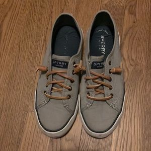 sperry pier view sneaker, size 6.5, gray
